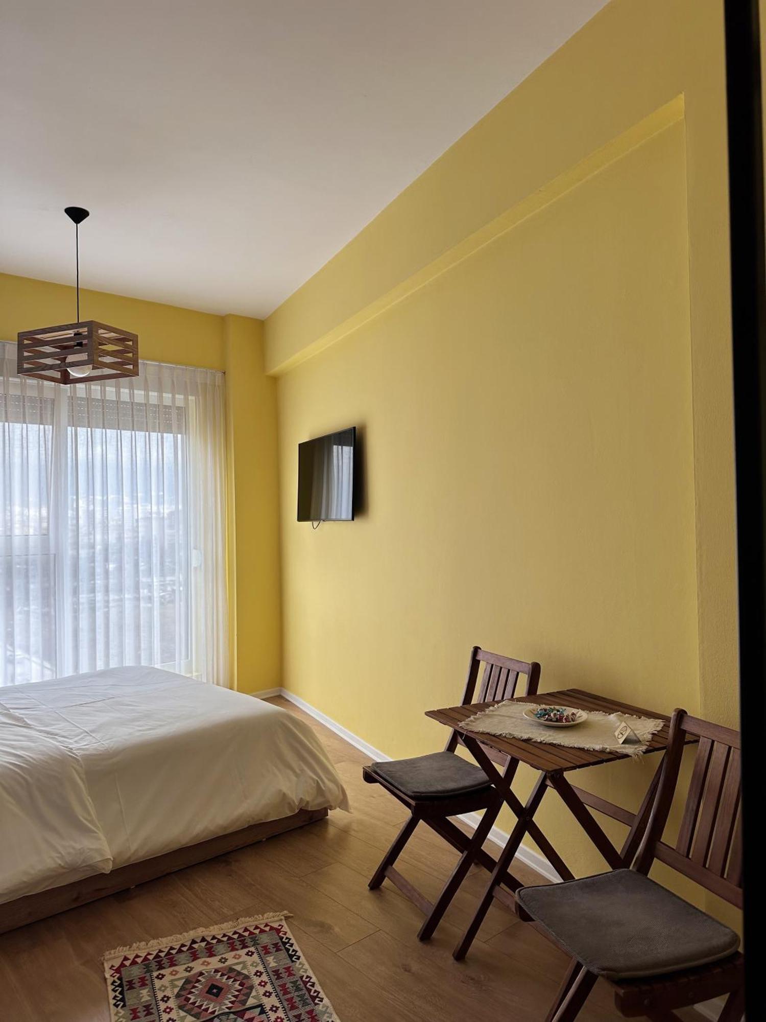 107 Dreams Bed & Breakfast Tirana Exterior photo
